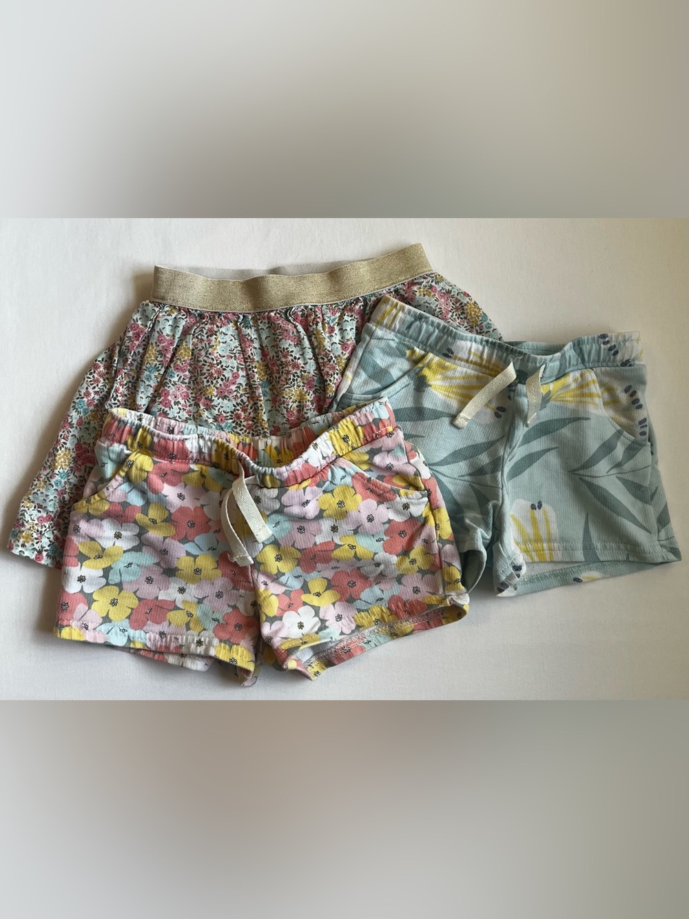 Carter's Toddler Girl's Shorts/ Skort Bundle Size 2T